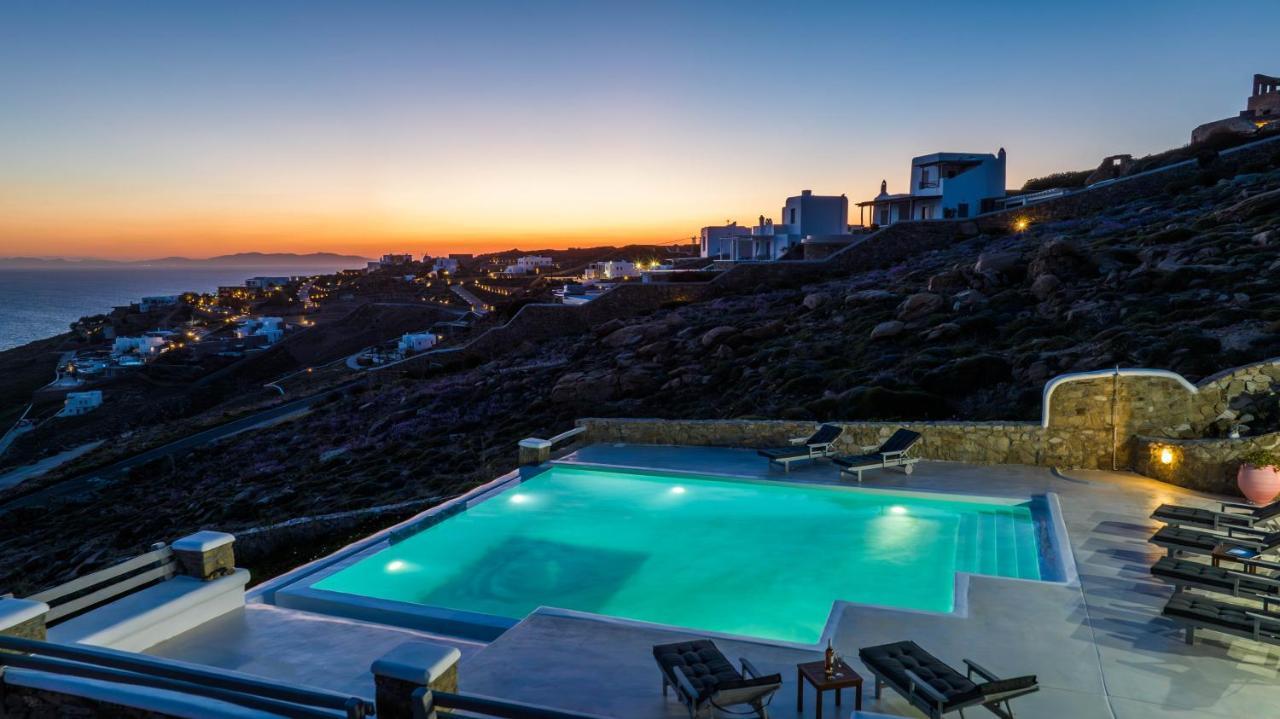 Jet By Mykonos Rocks * Mykonos Town